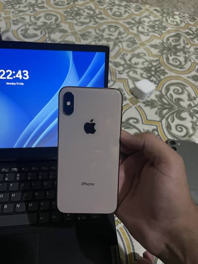 Apple iPhone XS