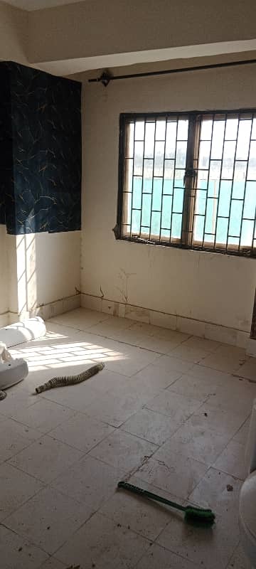 I-11 PHA D Type Corner Ground Floor With Extra Land