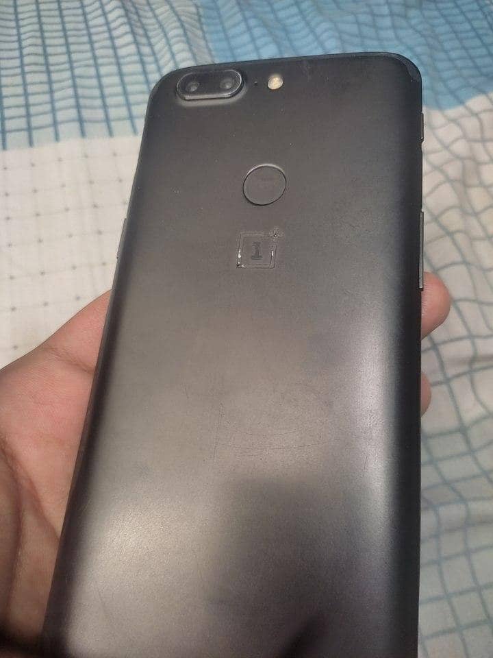 One Plus 5T 0