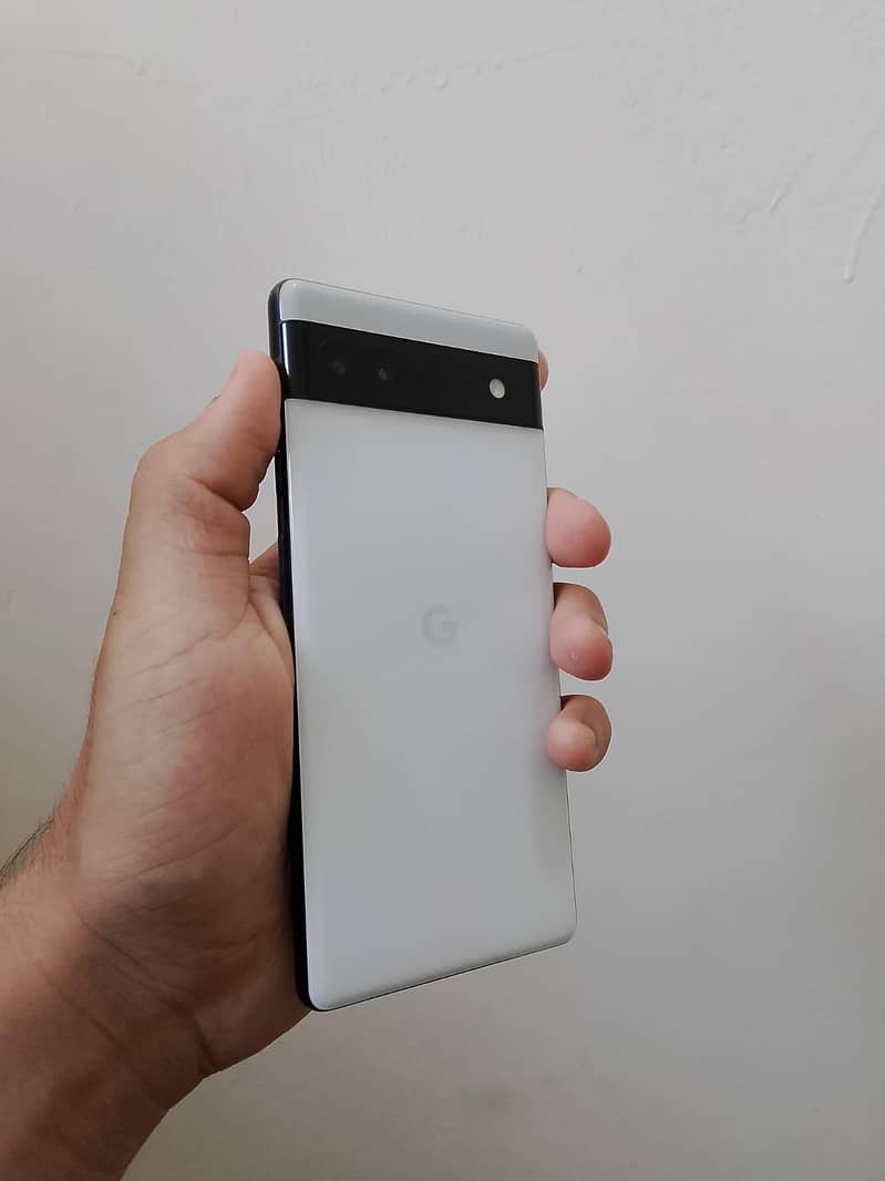 Google Pixel 6a 1