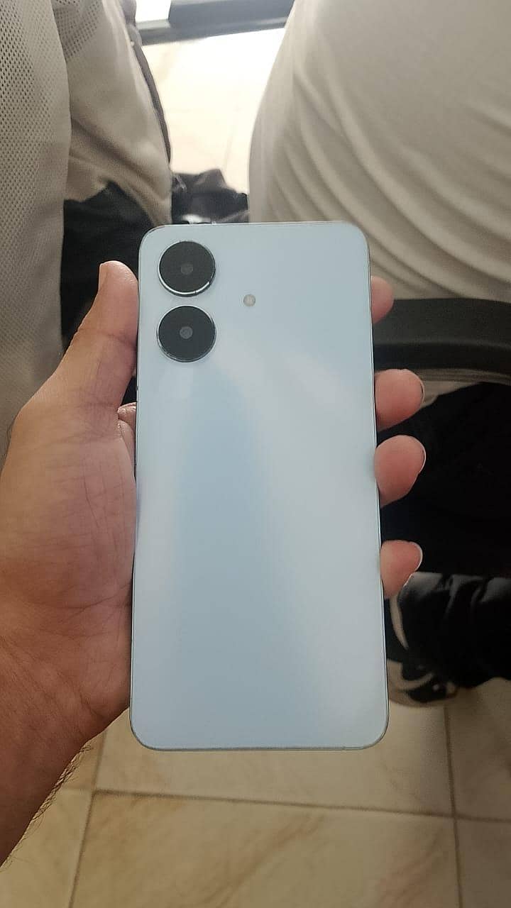 Realme Note 60 5