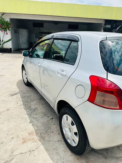 Toyota Vitz 2006