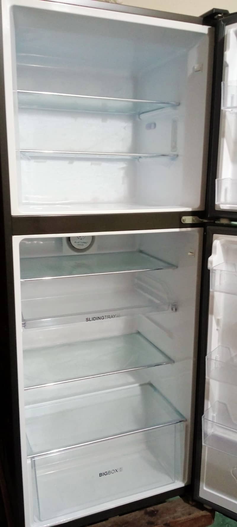 Refrigerator 2