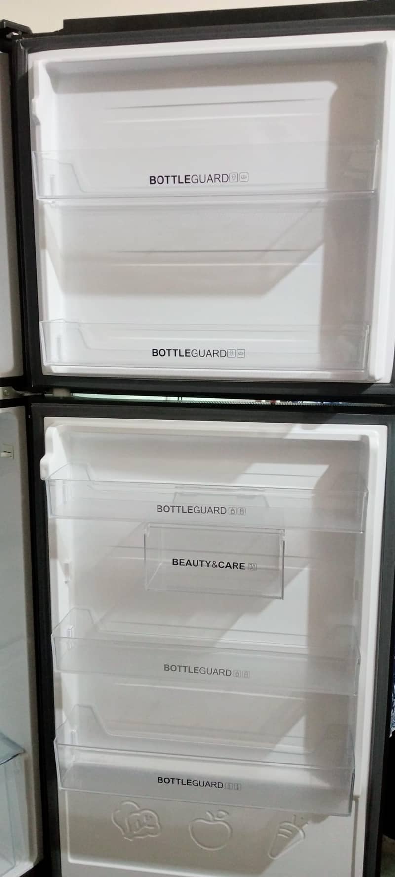 Refrigerator 3