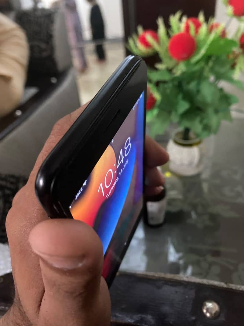 Apple iPhone 7 Plus 5