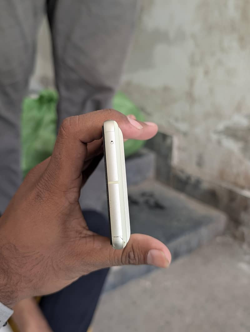 Google Pixel 7 2