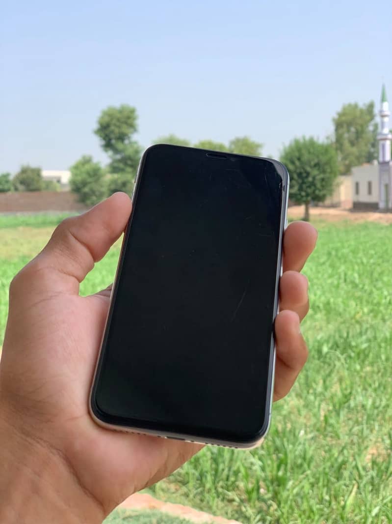 Apple iPhone X 1