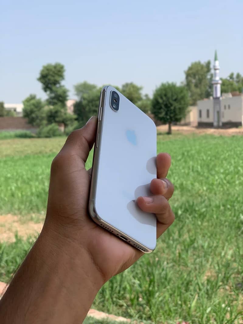 Apple iPhone X 2