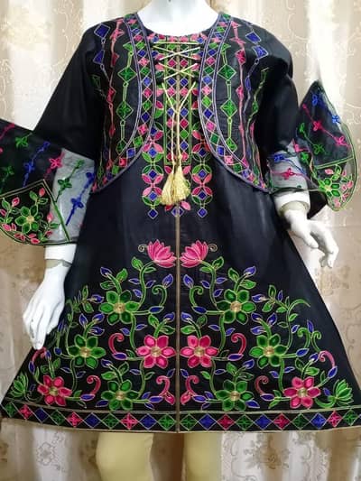 ladies kurta only size s. m. l serious buyer contact please