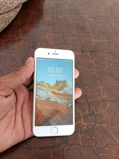 Apple iPhone 7