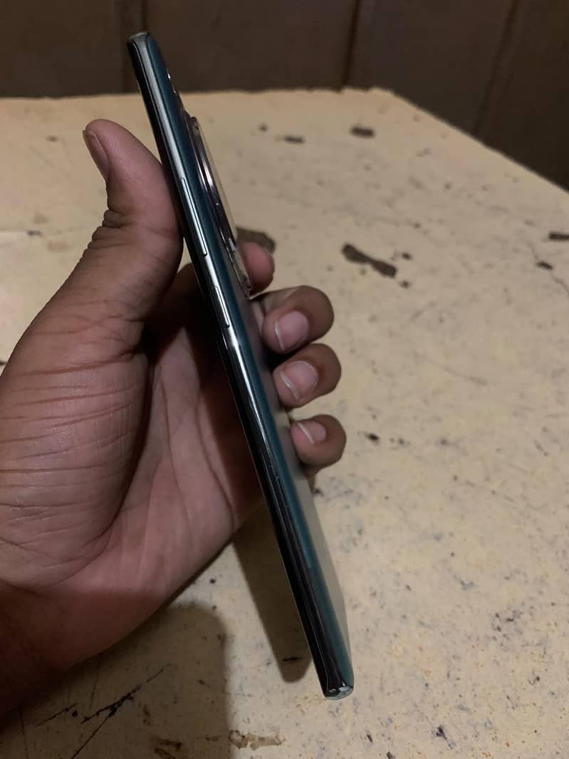 Infinix Zero 40 1