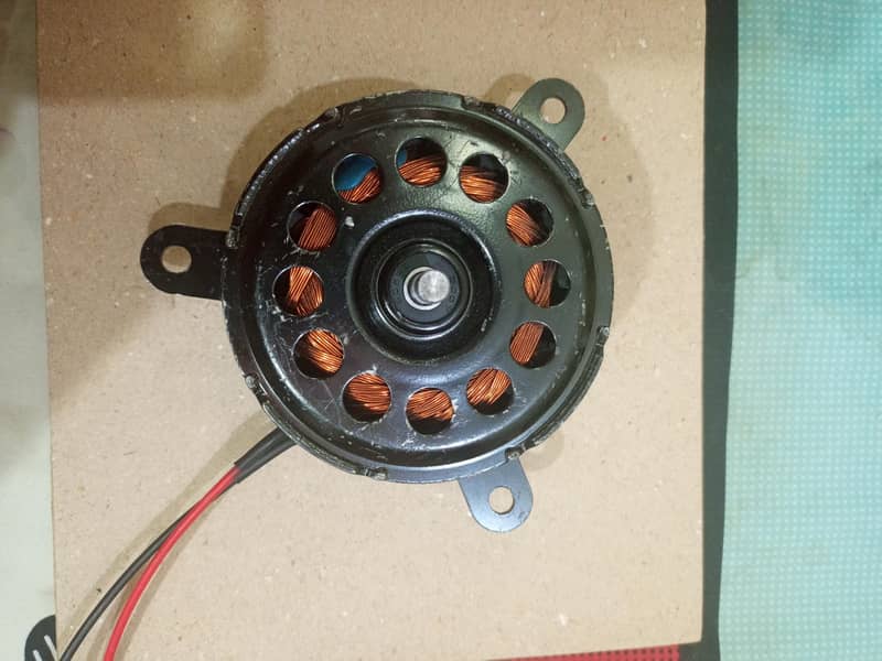 DC motor 0