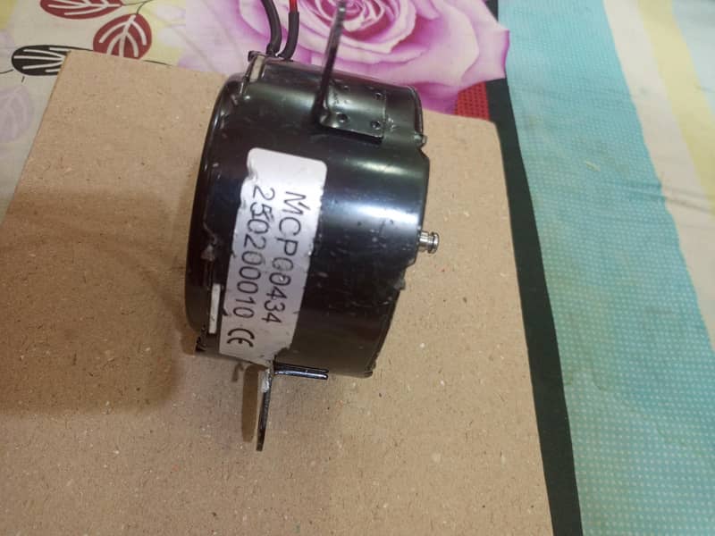 DC motor 2