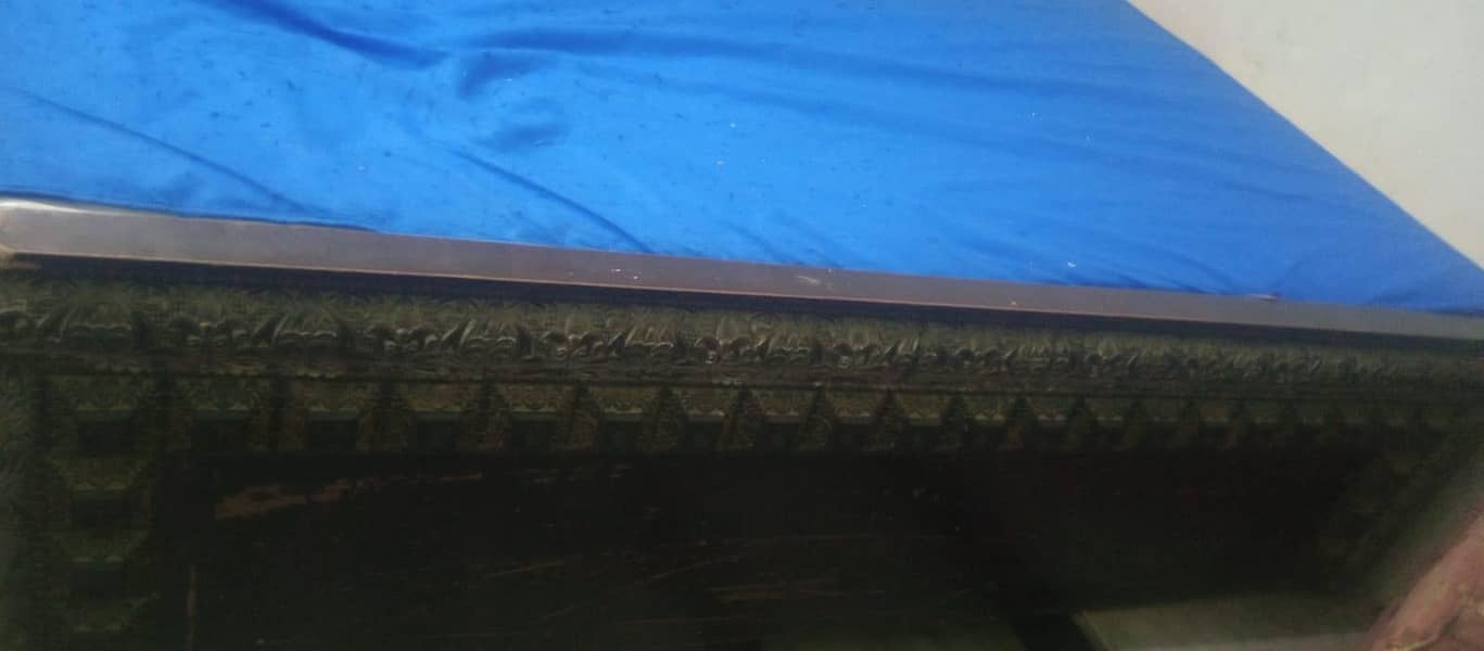 king size bed 1