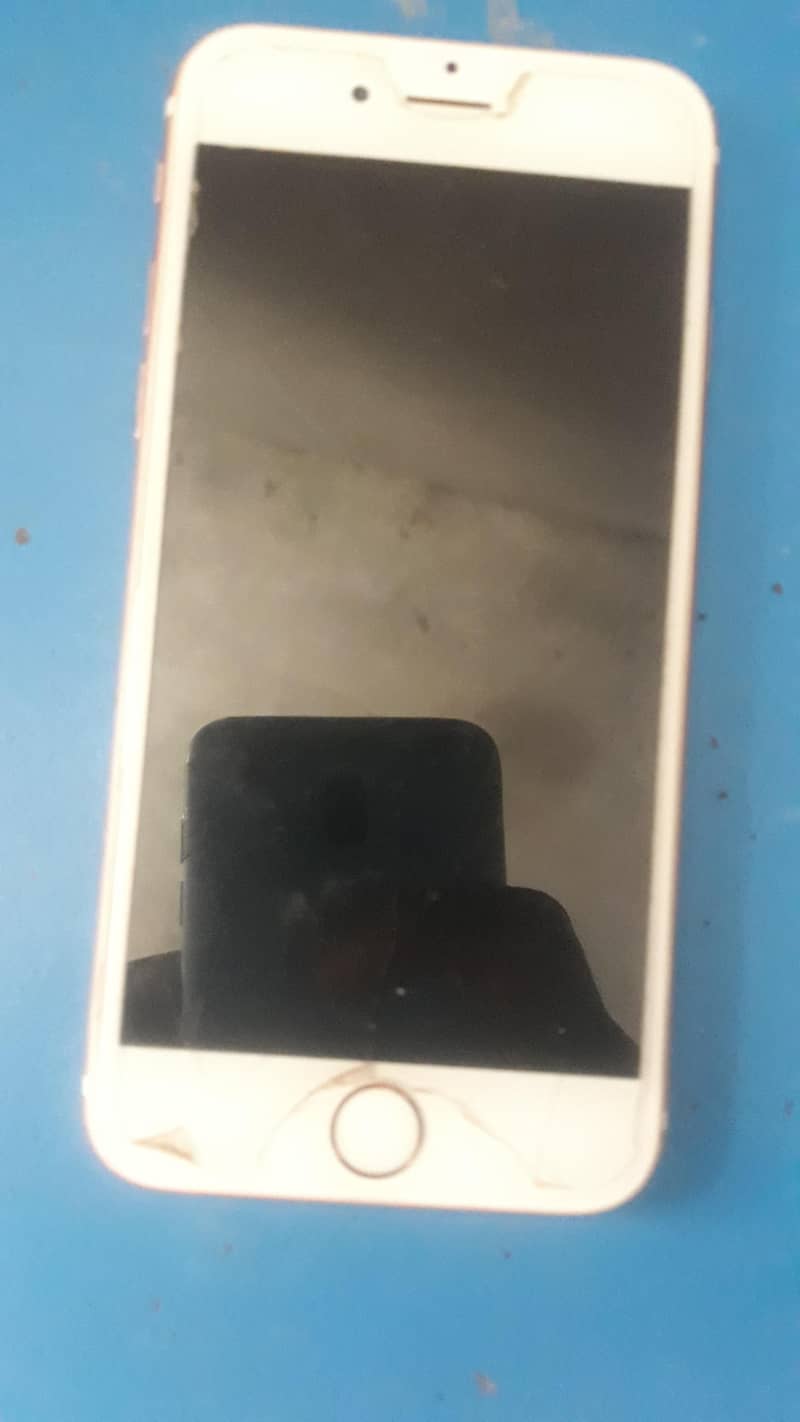 Apple iPhone 6S 3