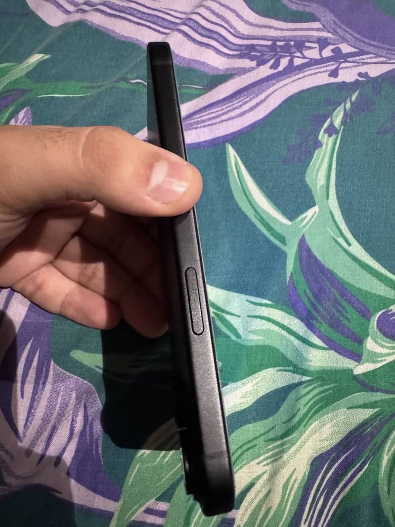 Apple iPhone 15 0