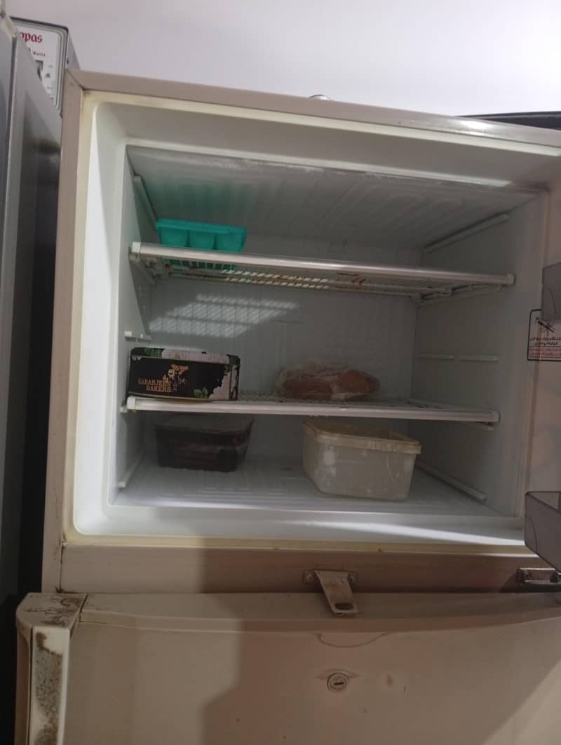 refrigerator 2
