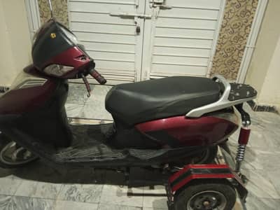 03145329303 united Scooty 100cc
