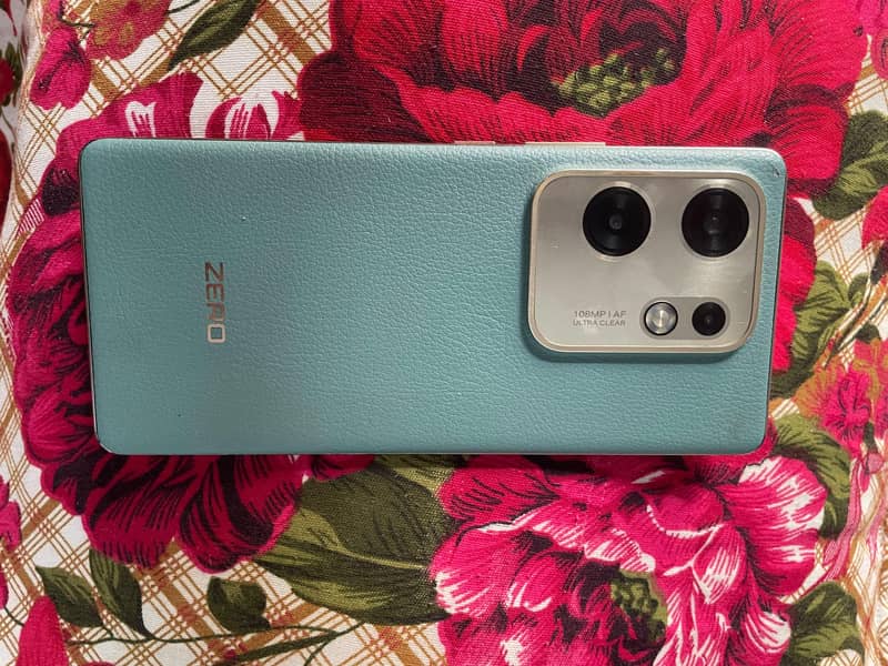 Infinix Zero 30 1
