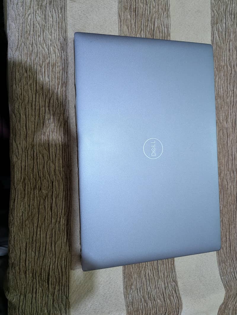 Dell Precision 5480 1