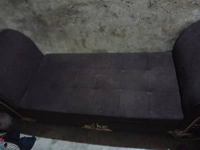 Diwan Sofa for Sale – Good Condition