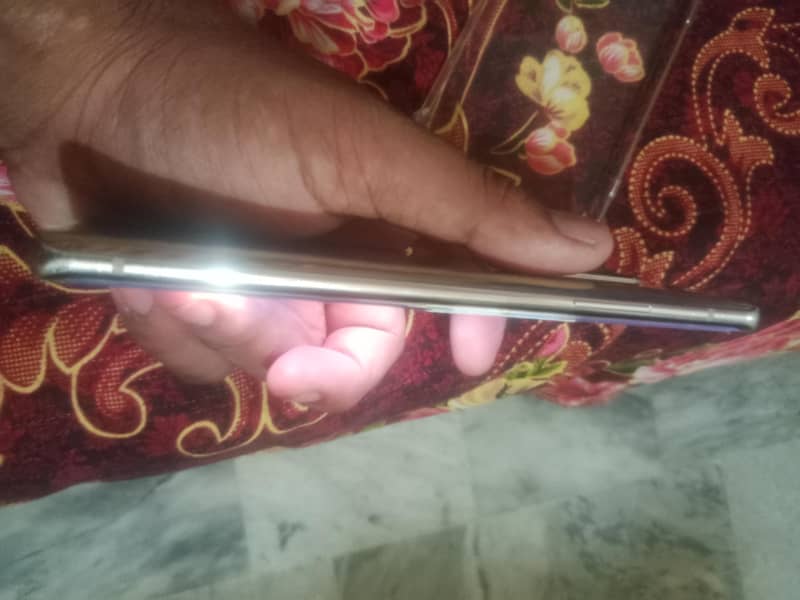 One Plus 8 9