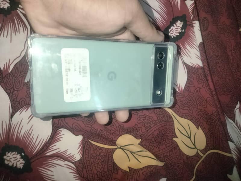 Google Pixel 6a 1
