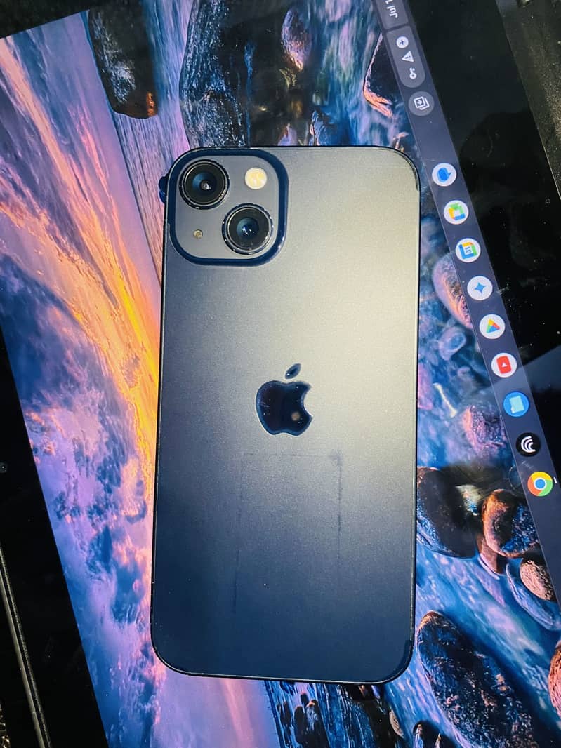 Apple iPhone 13 10