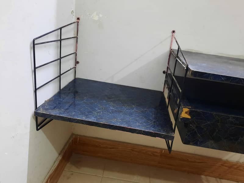 computer trolly 3