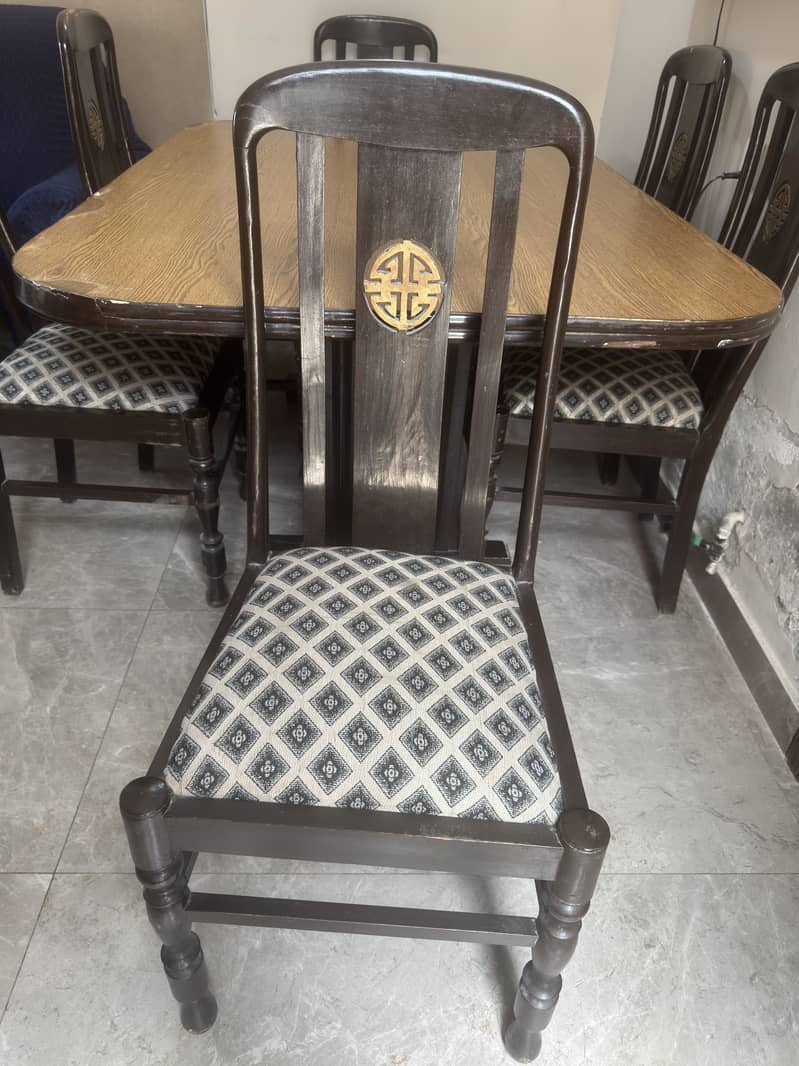 Daining table 3