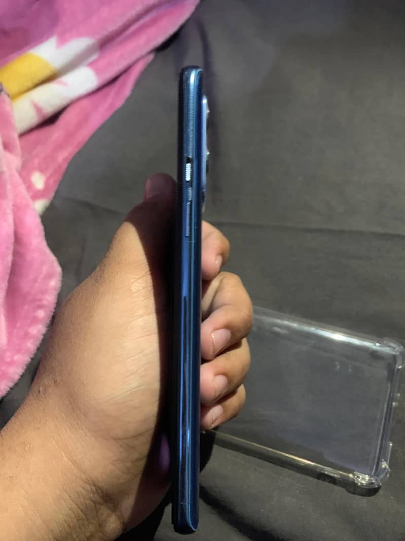 One Plus 9 4