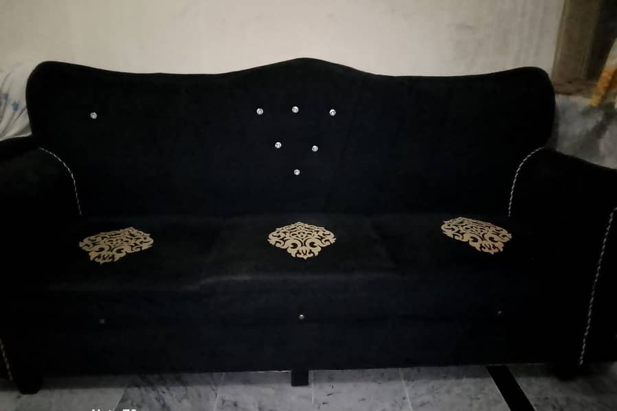 Sofa set 0