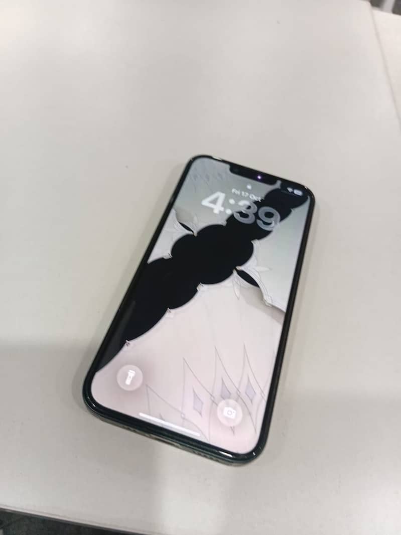 Apple iPhone 14 4