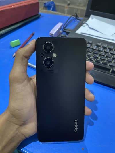 OPPO F21 Pro