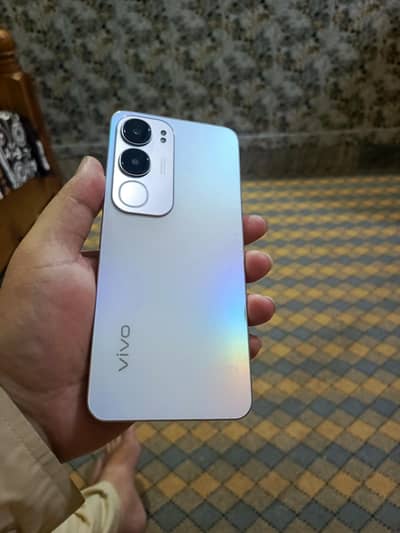 Vivo Y19s