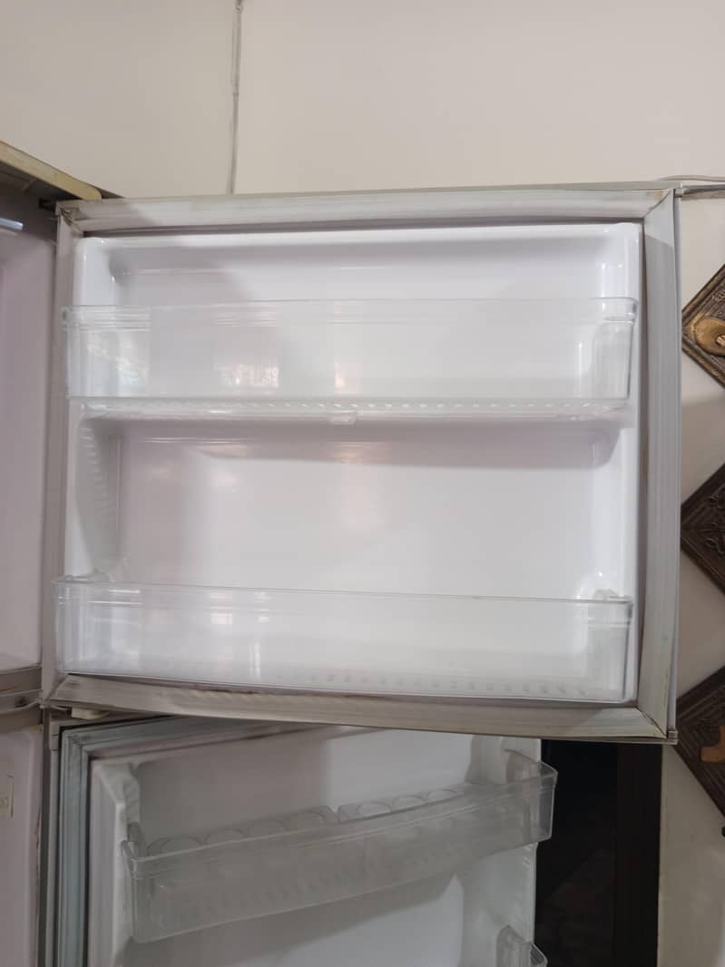 waves refrigerator 5