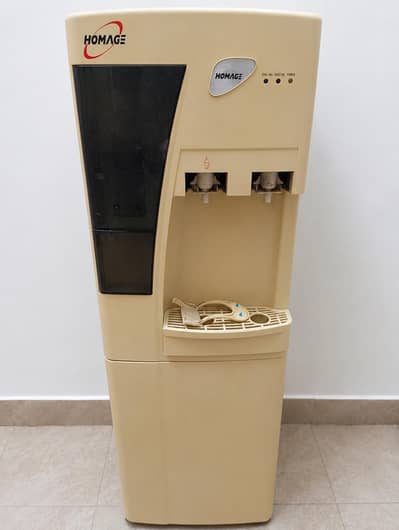 Dispenser Homage