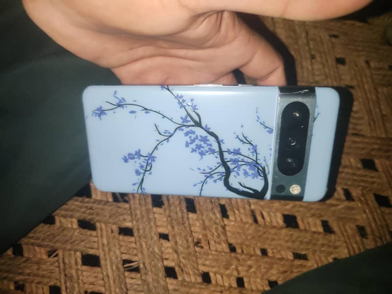 Google Pixel 8 Pro 1