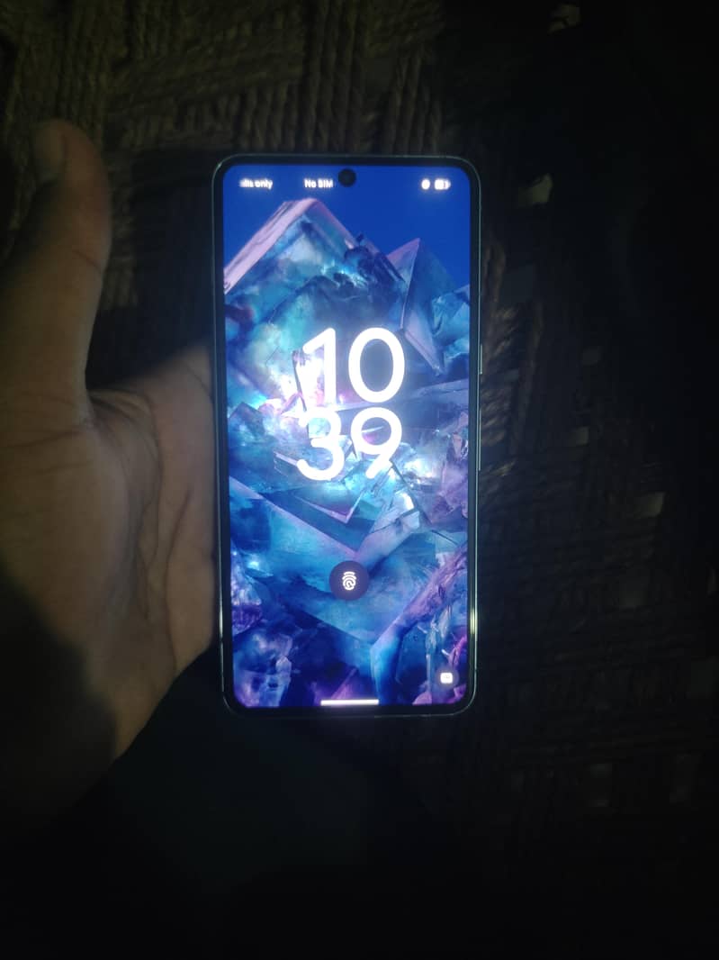 Google Pixel 8 Pro 2