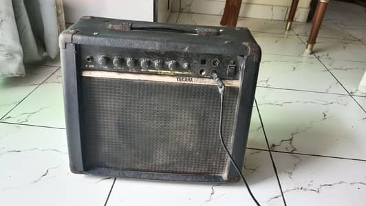 Yamaha Guitar Amplifier