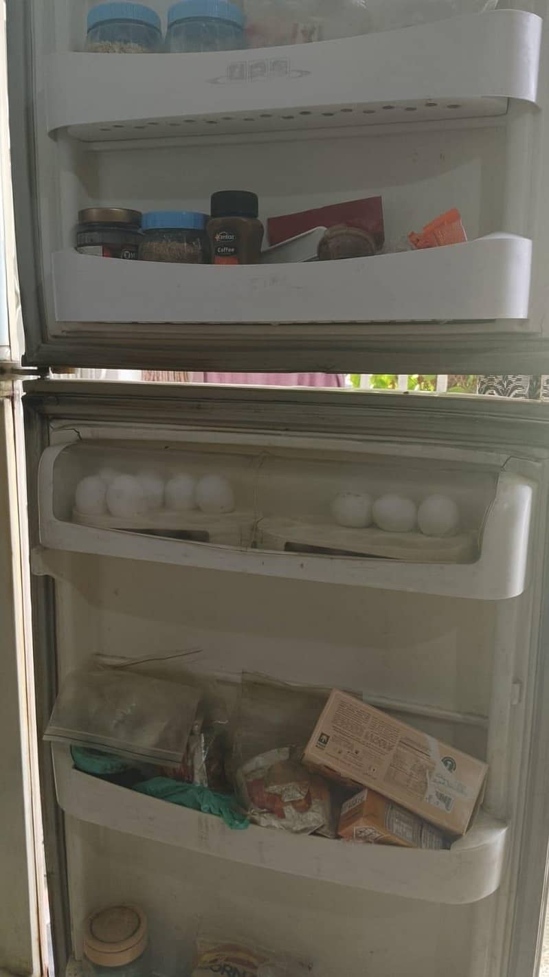 Refrigerator 4