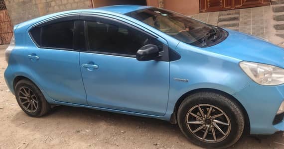 Toyota Aqua 2013