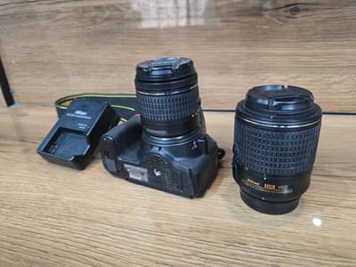 Nikon D5600 with 2 lenses (18-55mm & 55-200mm) Pristine Condition
