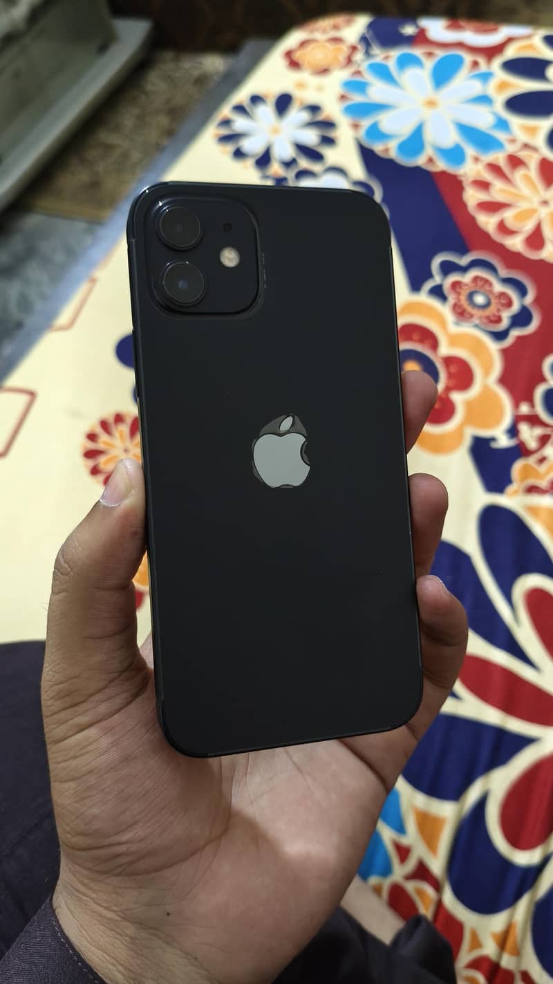 Apple iPhone 12 8