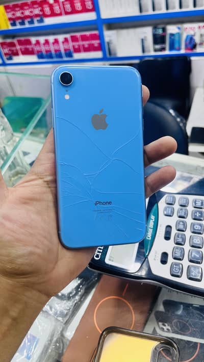 iPhone xr 128GB Factory Unlocked non PTA