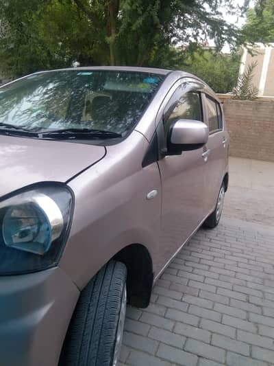 Daihatsu Mira 2013