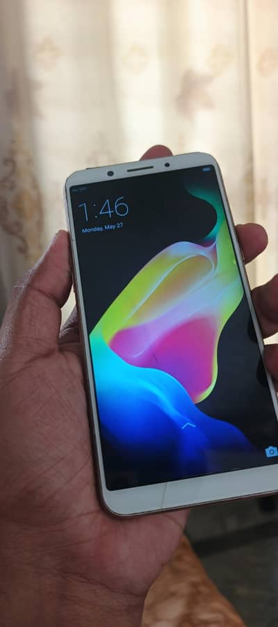 OPPO A83