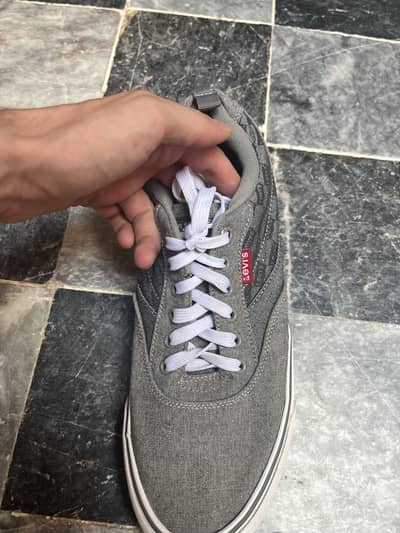 7 Shoes in good condition