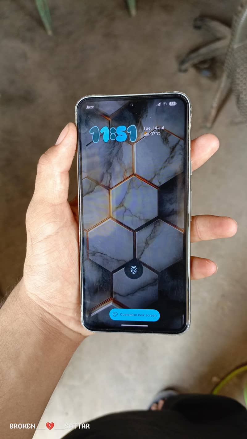 Google Pixel 8 2