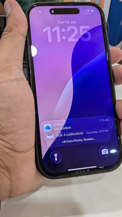 Apple iPhone 16 Pro